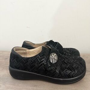 Alegria Women's Joleen Leather Slip-On Shoes Interlock Black EUR 37/US 7-7.5
